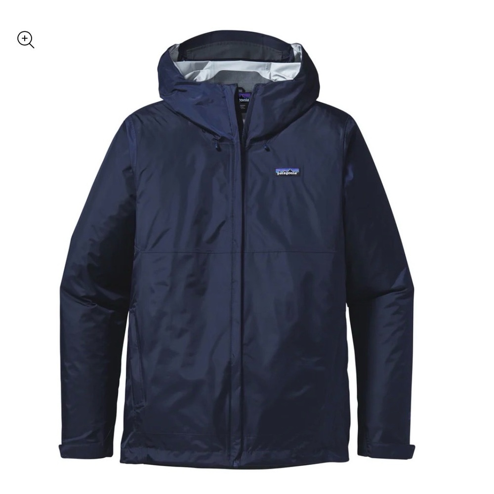 Patagonia Men's Navy Blue Torrentshell rain jacket